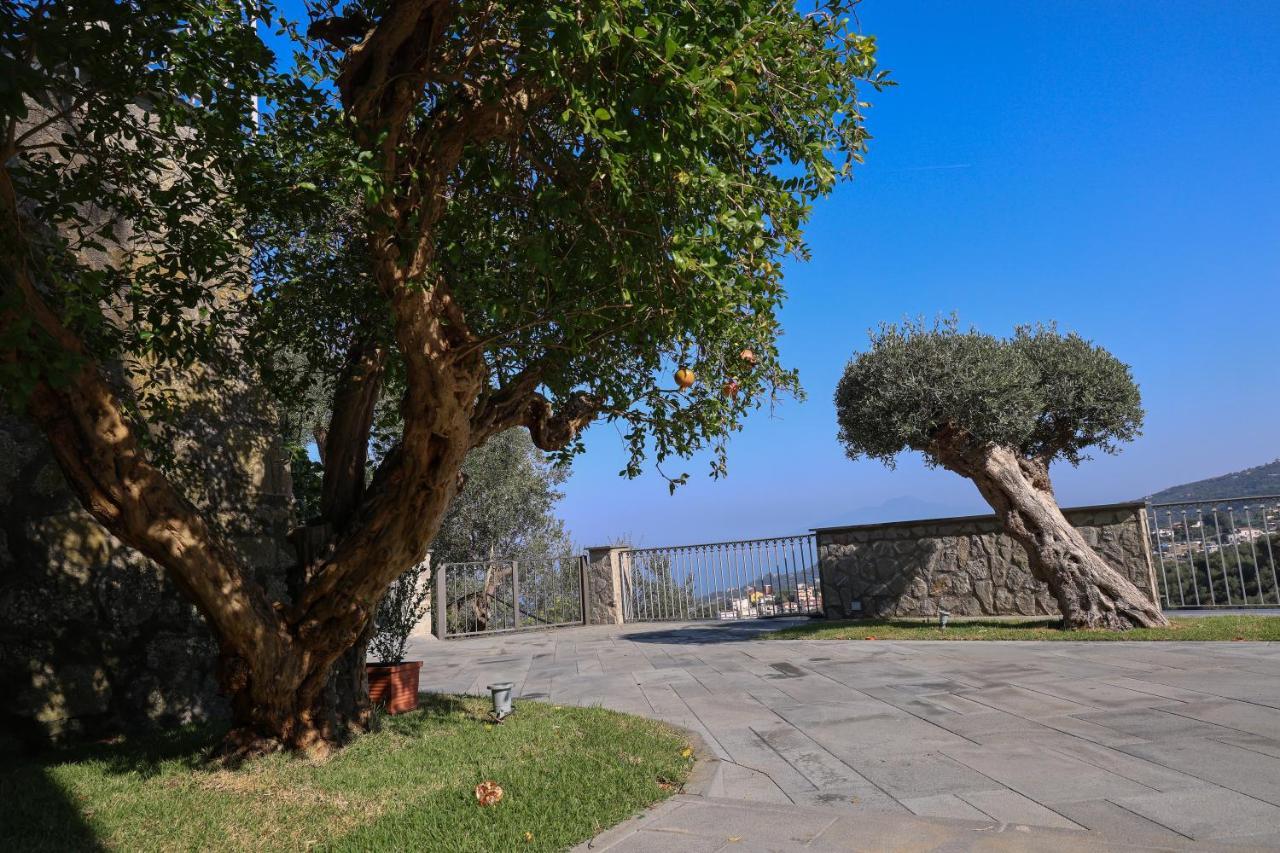 Villa Italia Sorrento Termini ภายนอก รูปภาพ
